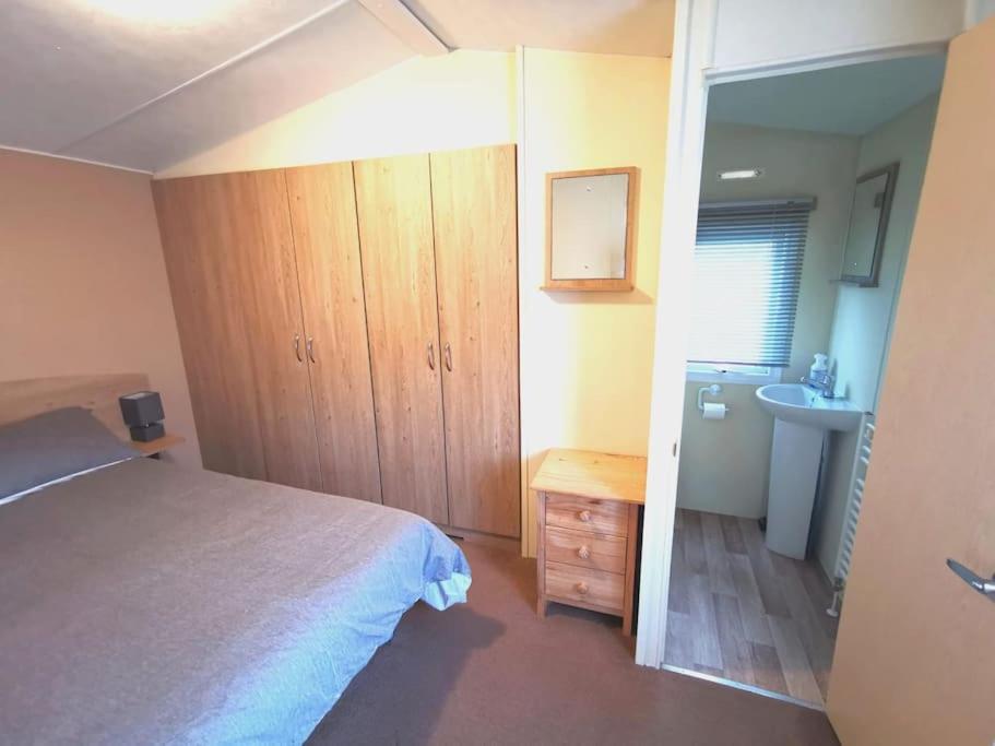 Charming Static Caravan 道利什 外观 照片