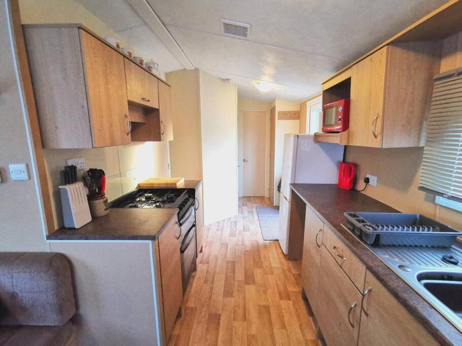 Charming Static Caravan 道利什 外观 照片